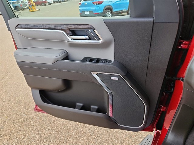 New 2026 GMC Sierra 1500 SLT w/ SLT Convenience Package image 12