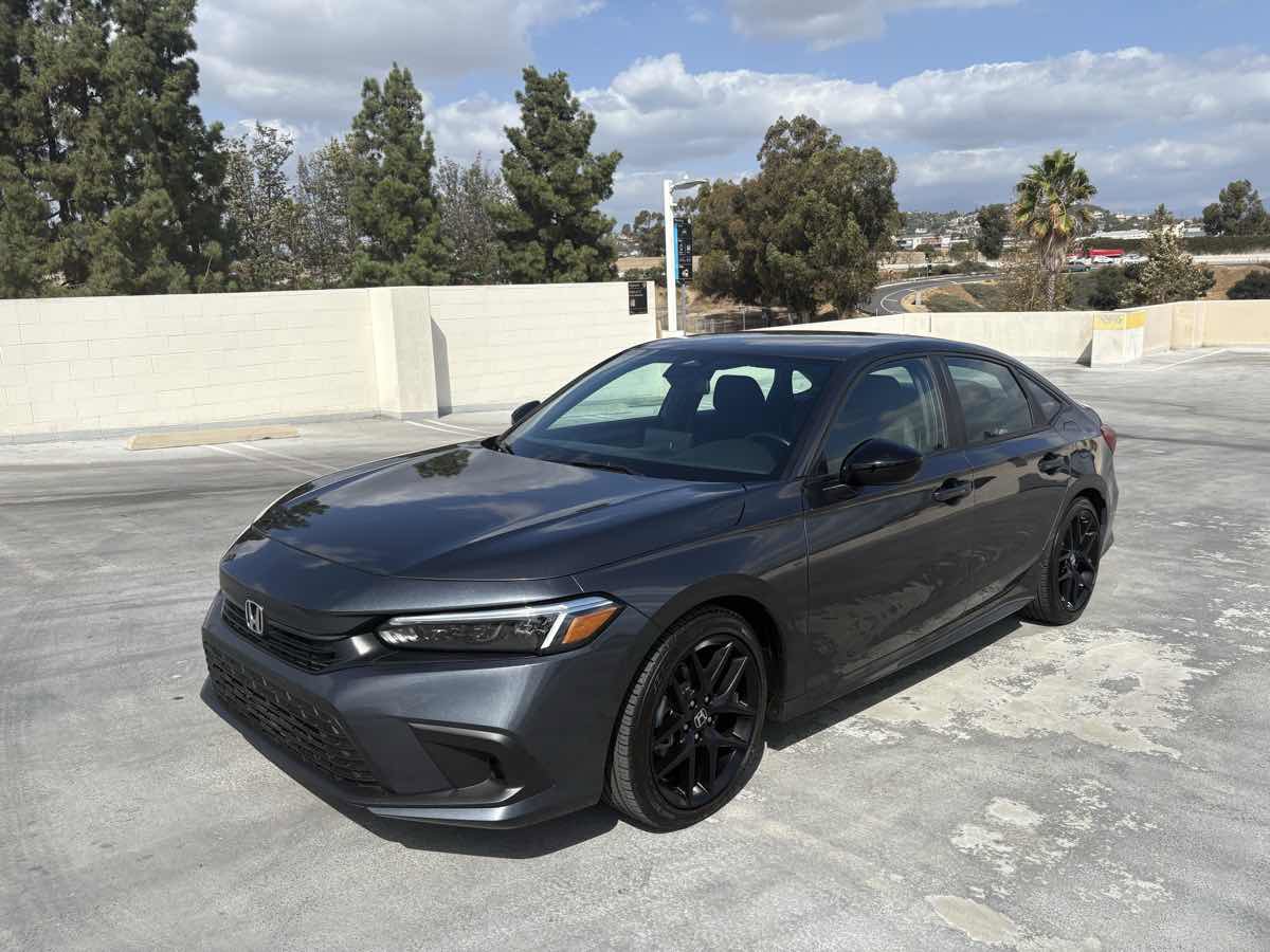 Used 2024 Honda Civic Sport image 7