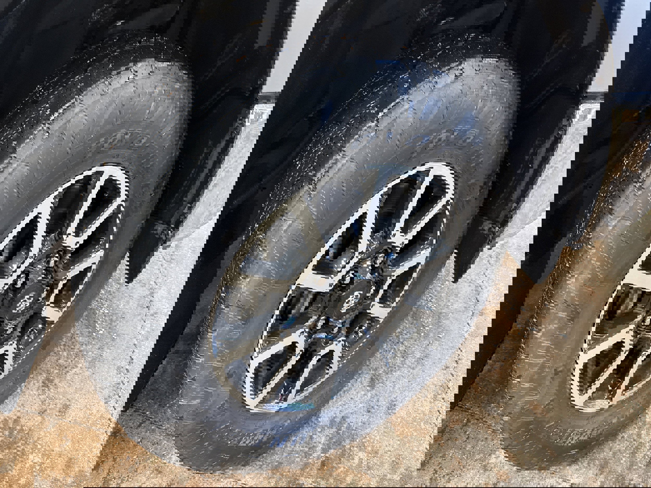 Used 2015 Toyota Tundra SR5 w/ TRD Off Road Package AWD/4WD image 13