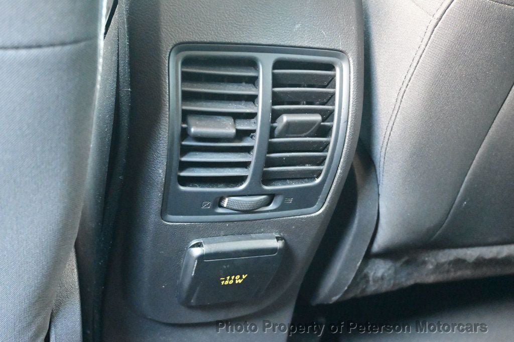 Used 2017 Ford C-MAX SE w/ Equipment Group 201A FWD image 35