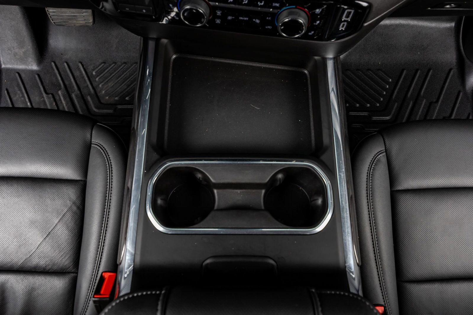 Used 2025 Chevrolet Silverado 3500 LTZ w/ LTZ Plus Package image 27