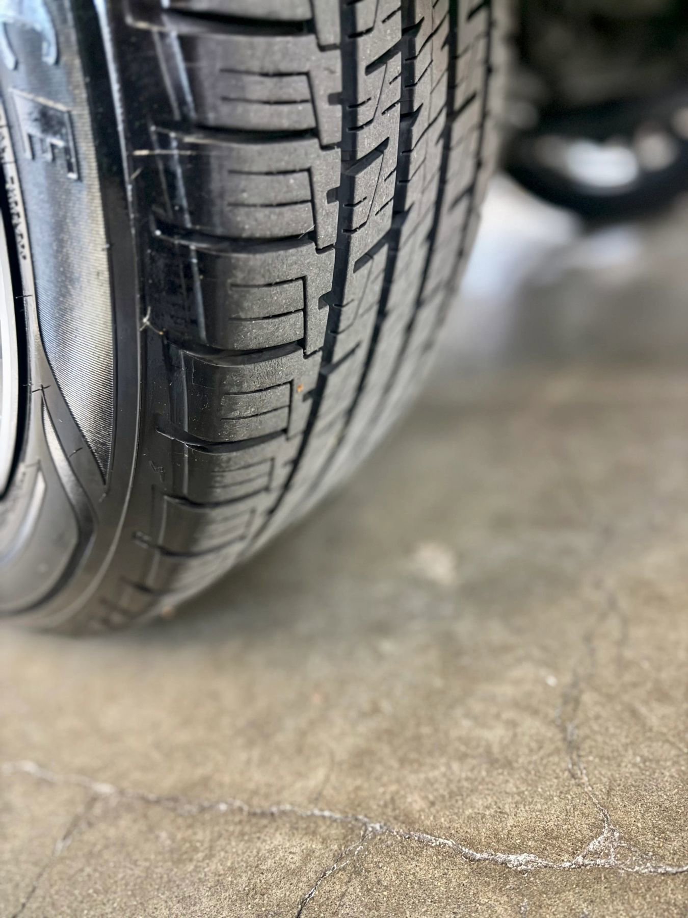 Used 2020 Lexus RX 450hL AWD w/ Premium Package image 19