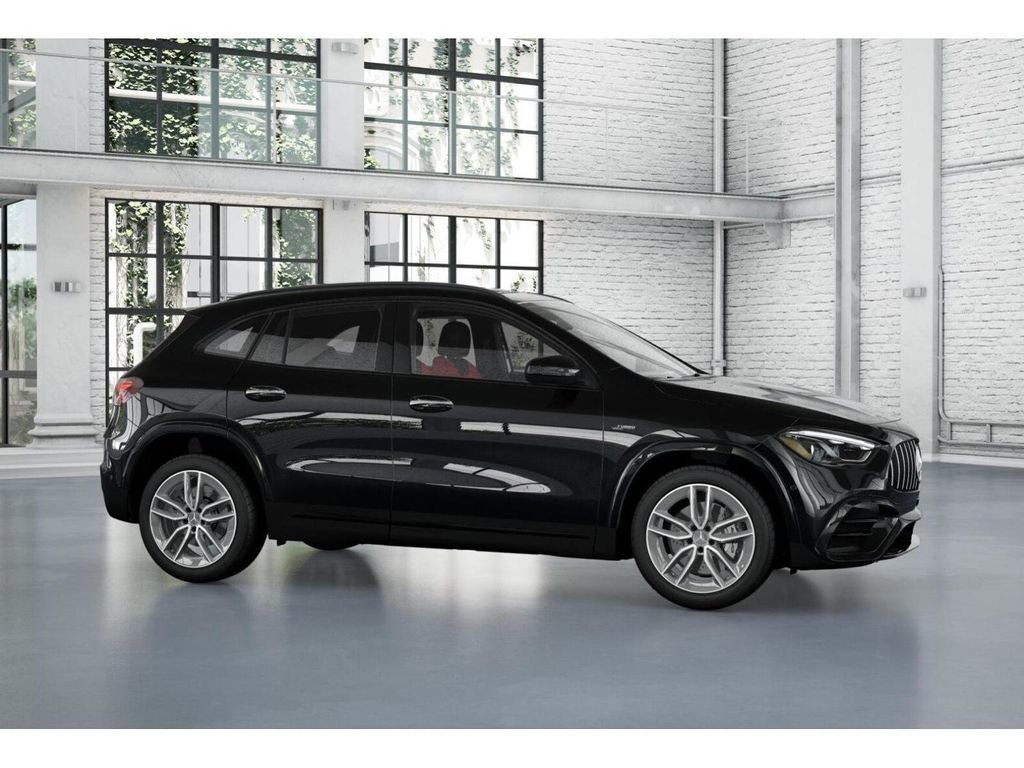 New 2026 Mercedes-Benz GLA 35 AMG 4MATIC image 14