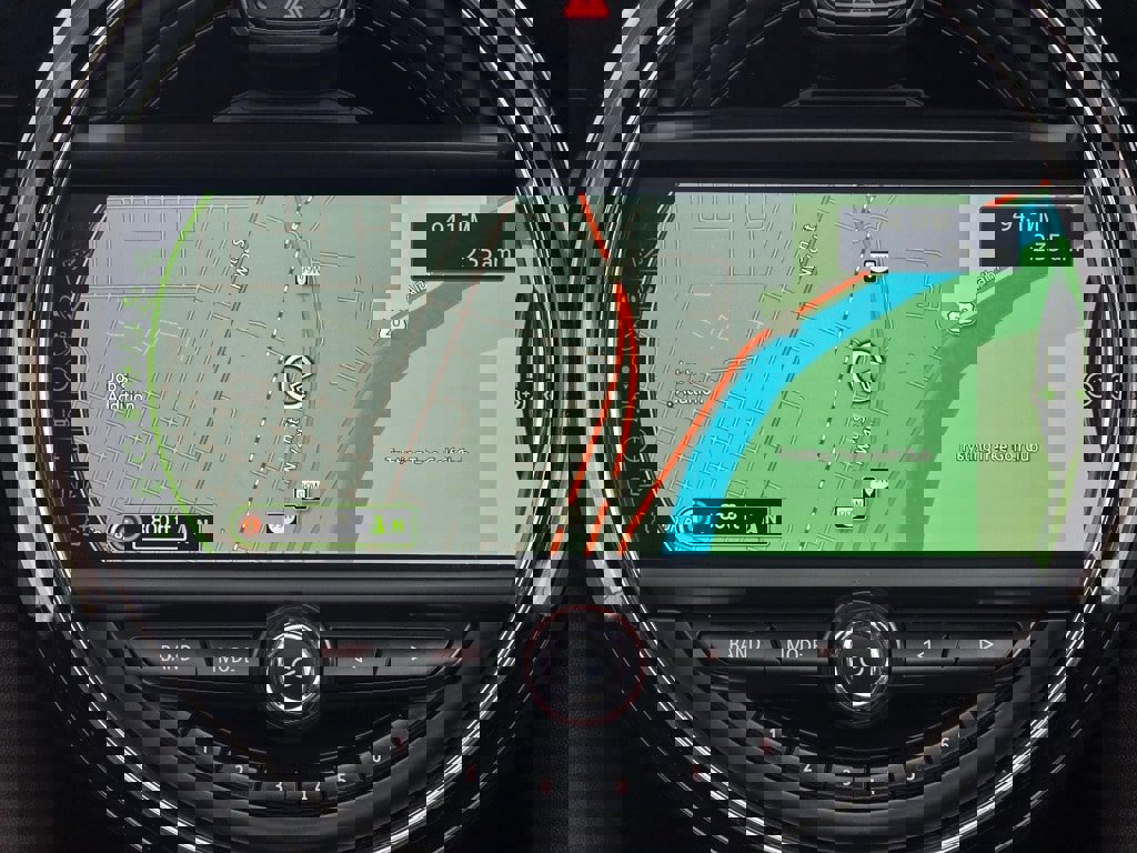 Used 2018 MINI Cooper S image 12