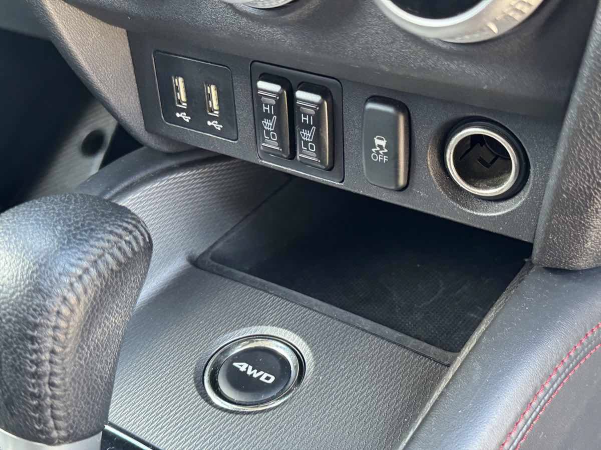 Used 2024 Mitsubishi Outlander Sport AWD image 17