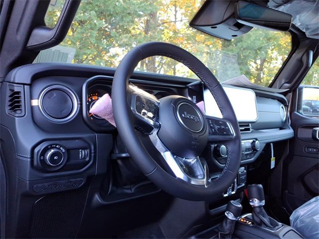 New 2026 Jeep Wrangler Sahara image 18