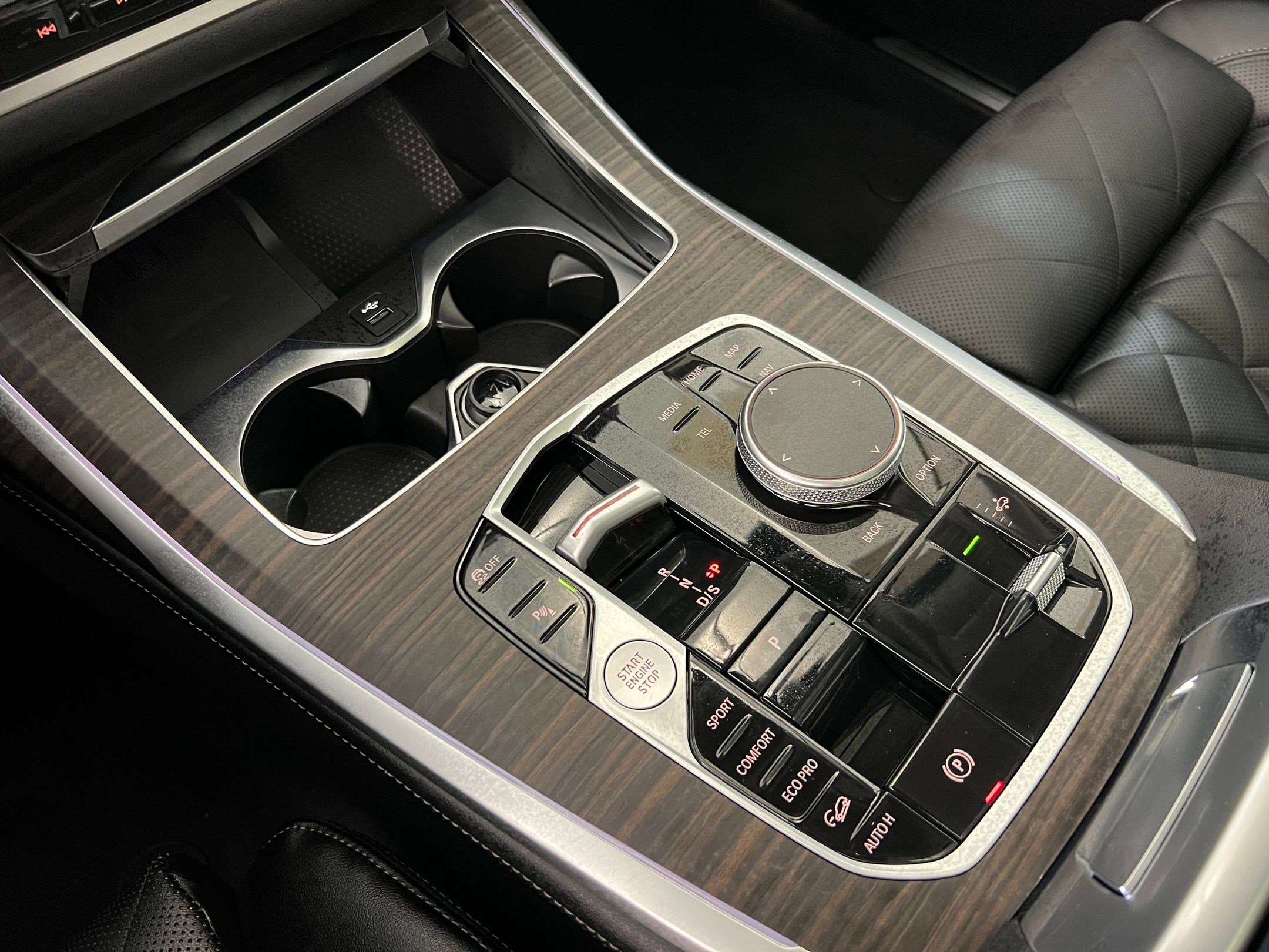 Used 2026 BMW X7 xDrive40i image 19