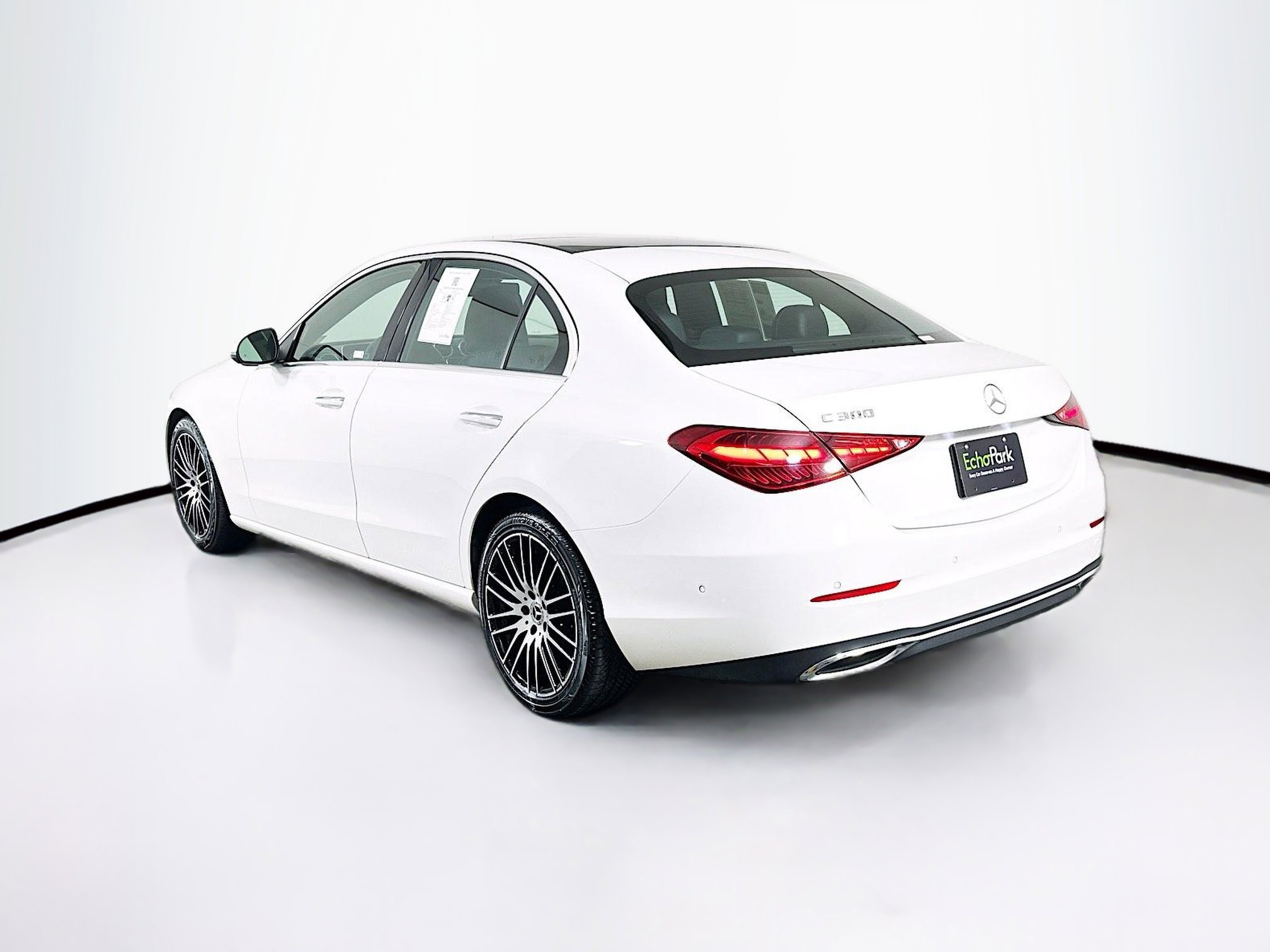 Used 2024 Mercedes-Benz C 300 Sedan image 5