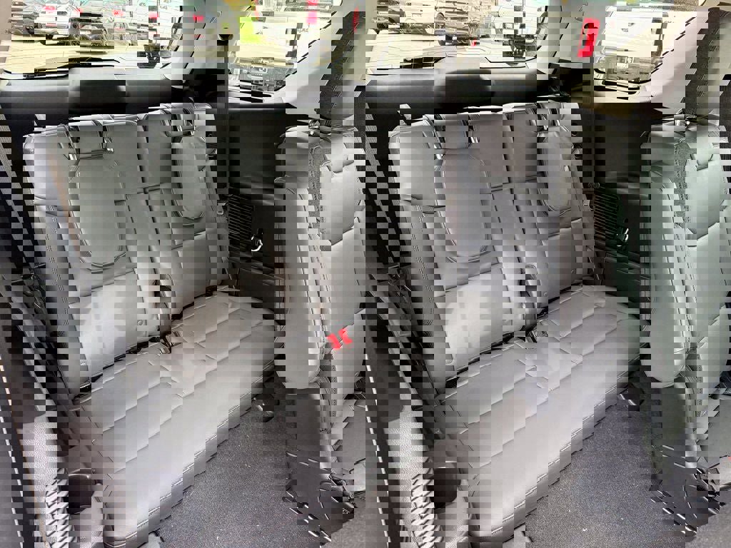 New 2026 Ford Explorer Active w/ Active Comfort Package image 17