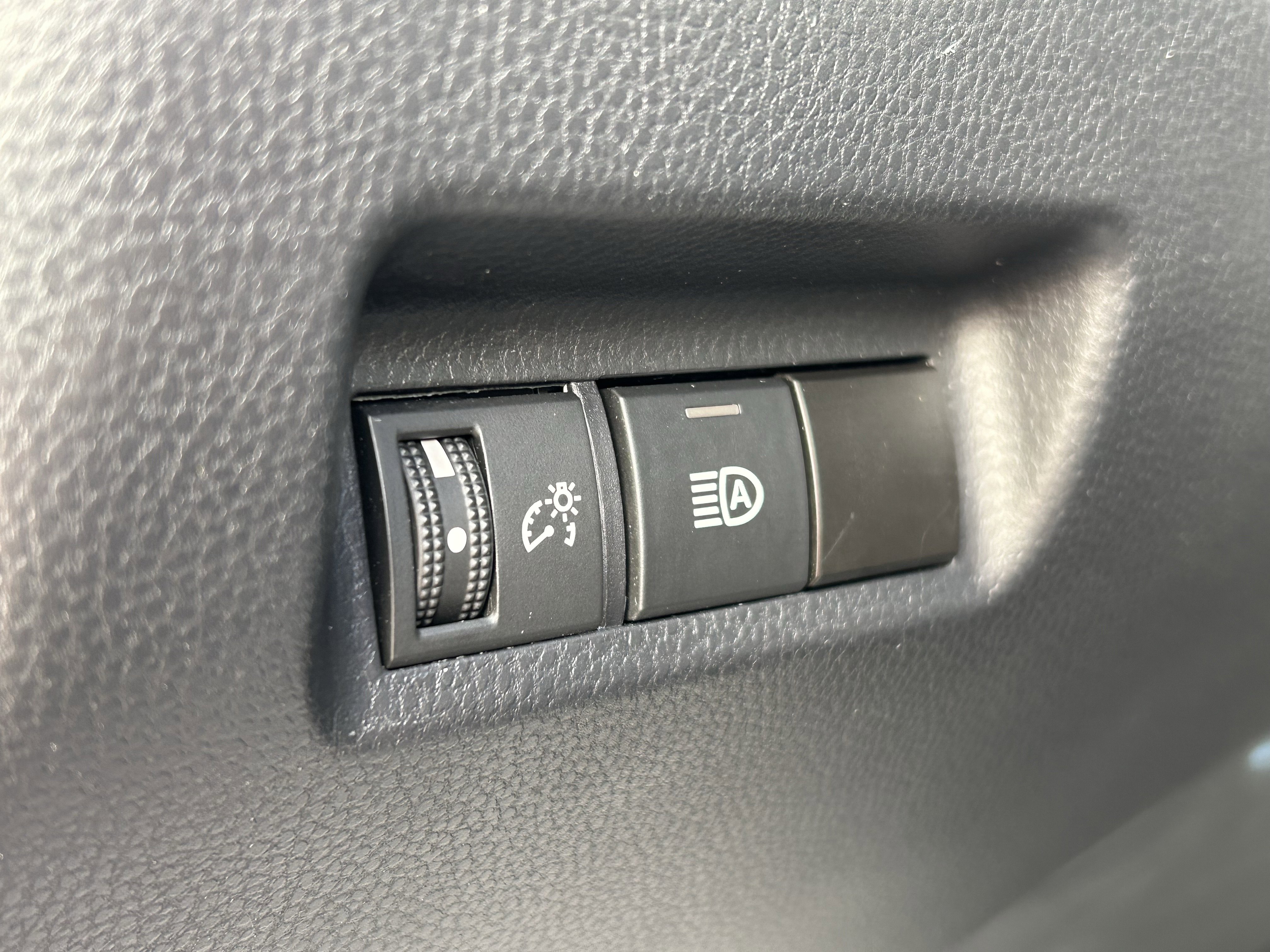 Certified 2024 Toyota RAV4 XLE FWD image 15