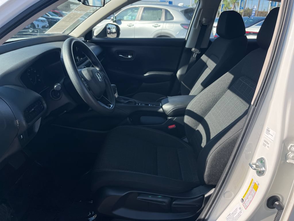 Certified 2024 Honda HR-V LX image 10