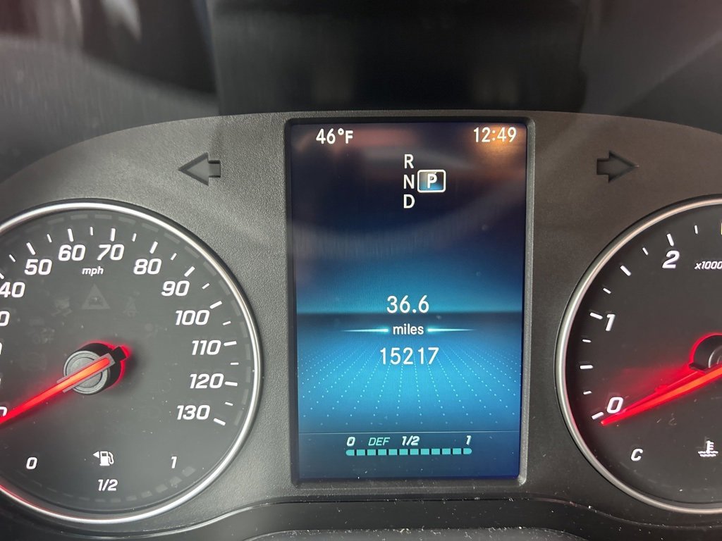 Used 2023 Mercedes-Benz Sprinter 2500 image 2