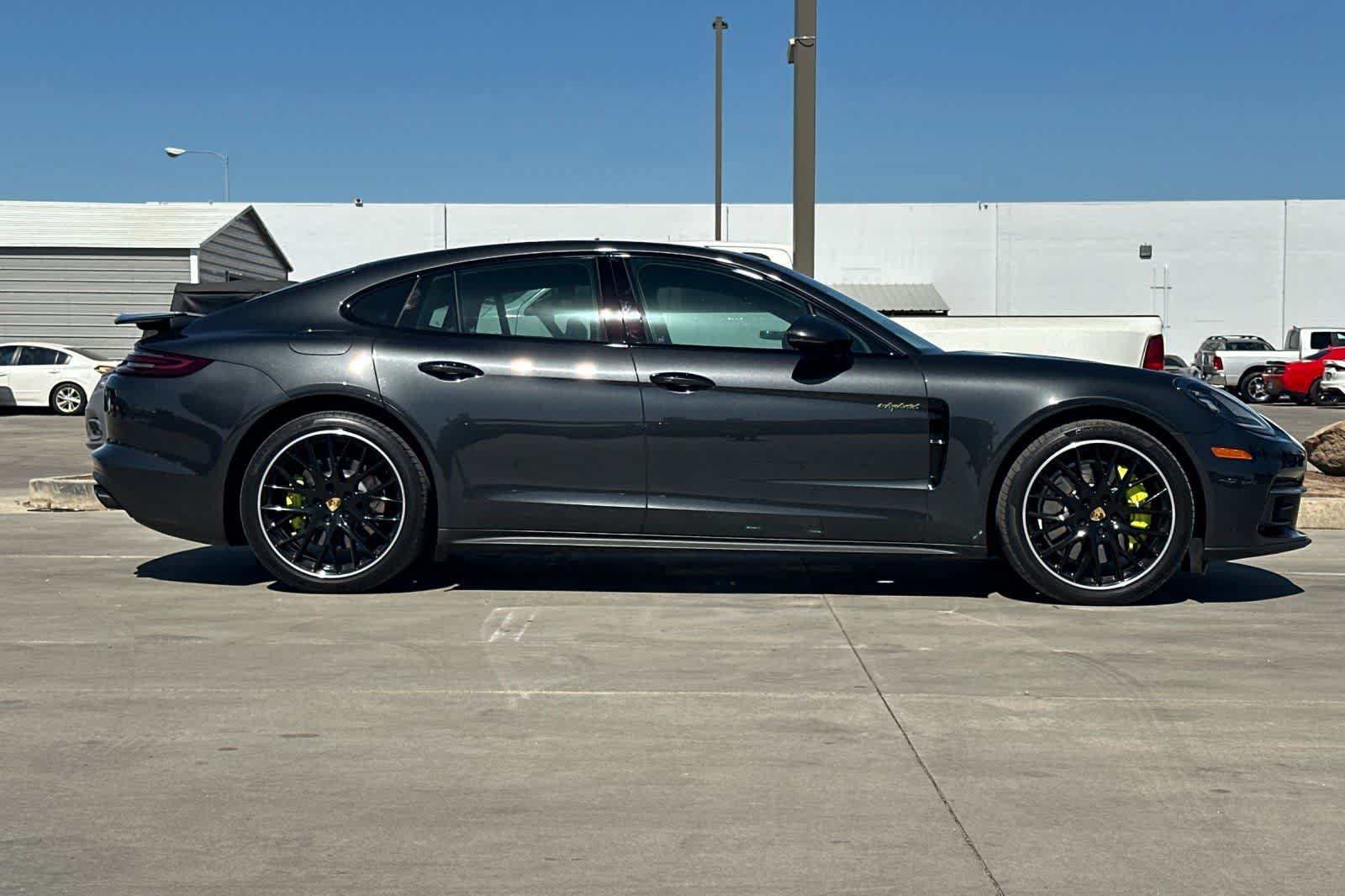 Used 2018 Porsche Panamera 4 AWD/4WD image 9