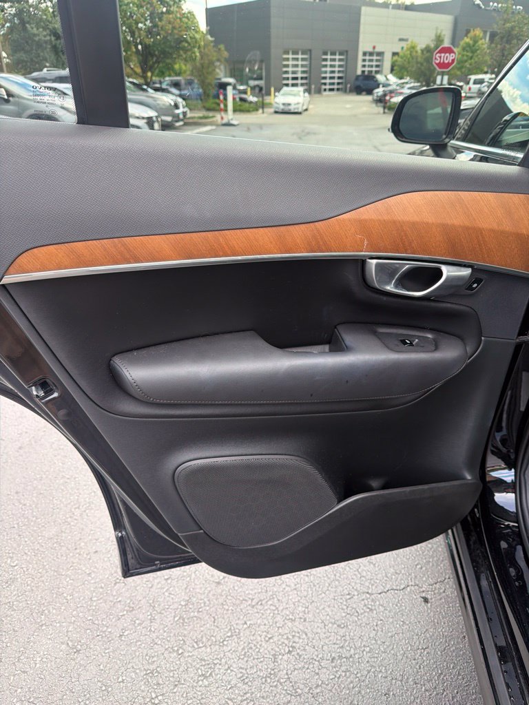 Certified 2023 Volvo XC90 B6 Plus w/ Protection Package Premier AWD/4WD image 8