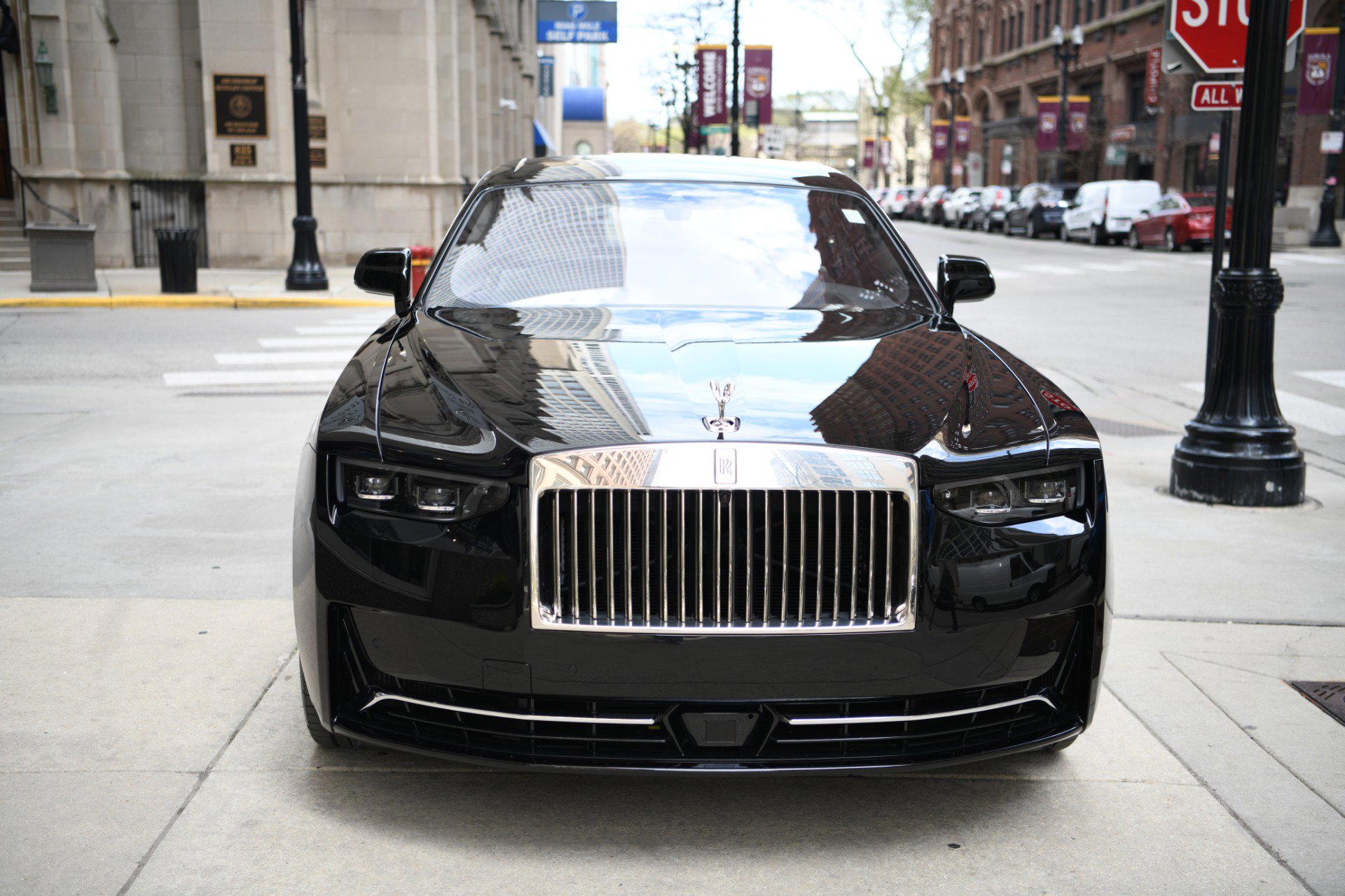 New 2025 Rolls-Royce Ghost image 2
