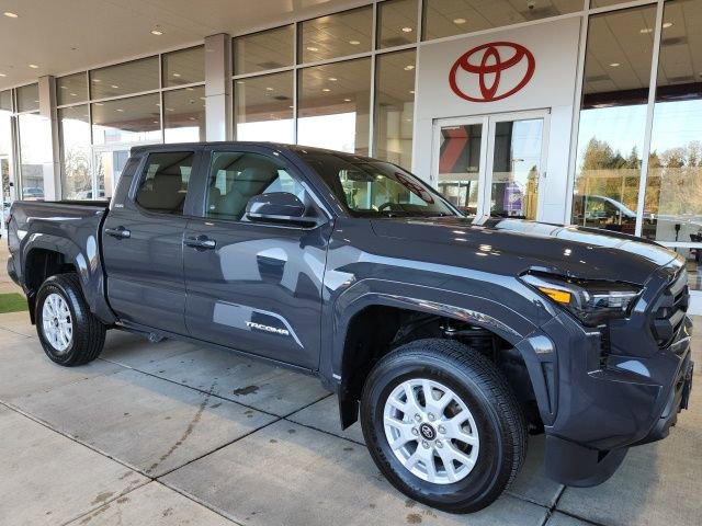 Certified 2024 Toyota Tacoma SR5 image 4