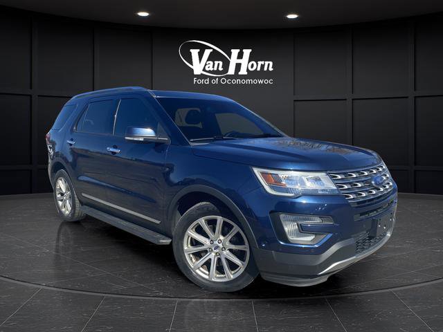 Used 2017 Ford Explorer Limited w/ Equipment Group 301A image 7