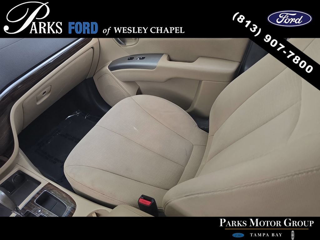 Used 2010 Hyundai Santa Fe GLS AWD/4WD image 13