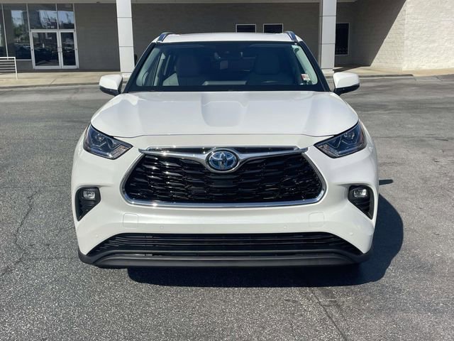 Used 2023 Toyota Highlander Limited image 2