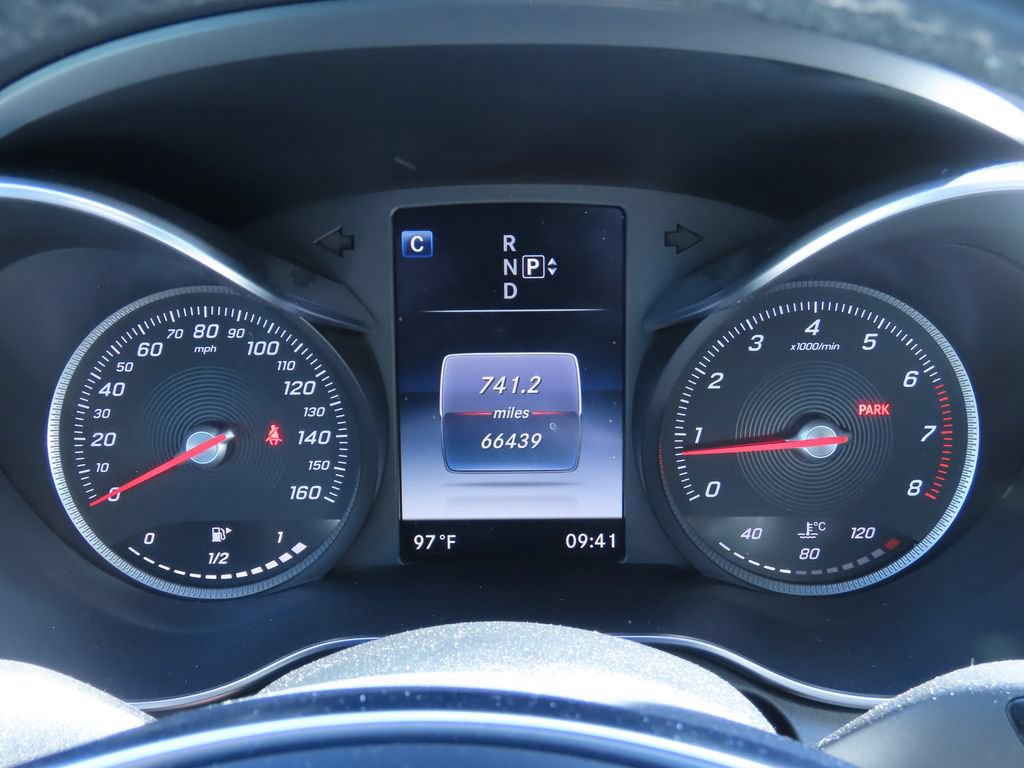 Used 2015 Mercedes-Benz C 300 Sedan image 19