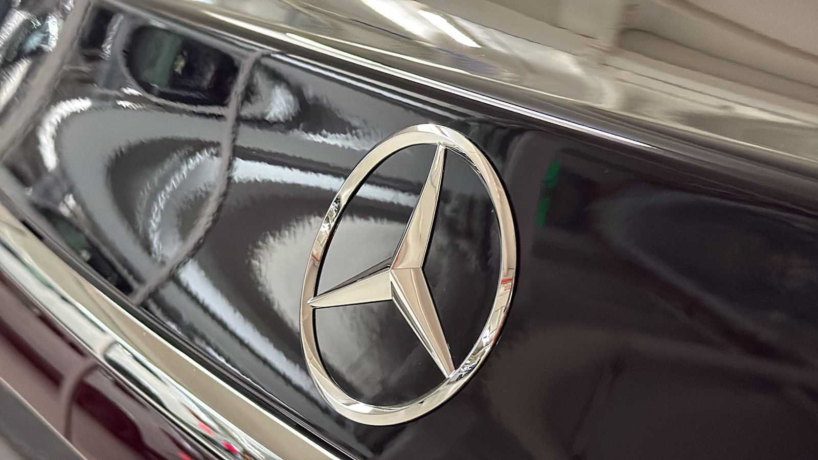 New 2026 Mercedes-Benz E 350 4MATIC Sedan image 8