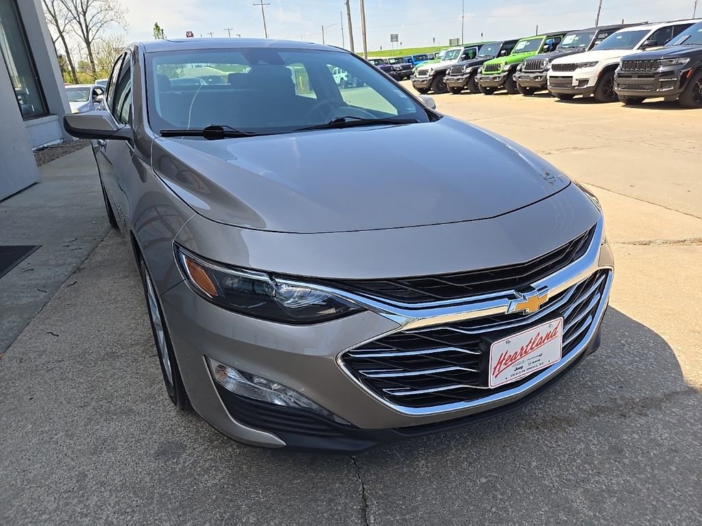 Used 2024 Chevrolet Malibu LT FWD image 13