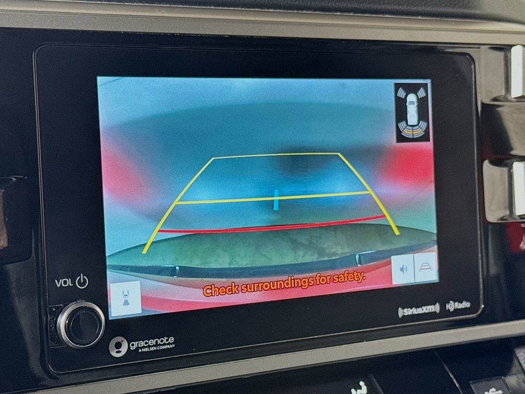 Used 2022 Toyota Tundra SR5 w/ SR5 Convenience Package image 12