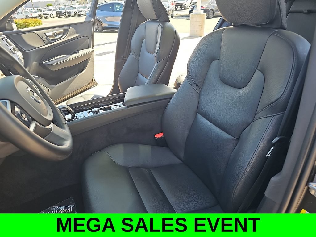 Used 2025 Volvo V60 B5 Cross Country Plus AWD/4WD image 15