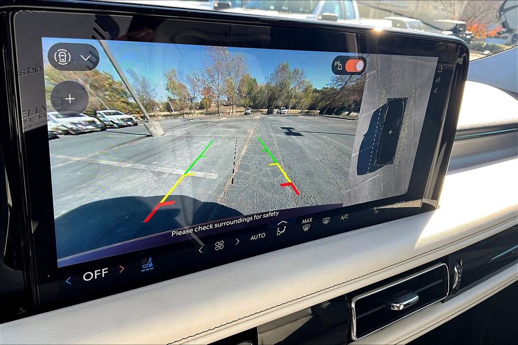 Used 2025 Lincoln Aviator Reserve w/ Jet Appearance Package image 21