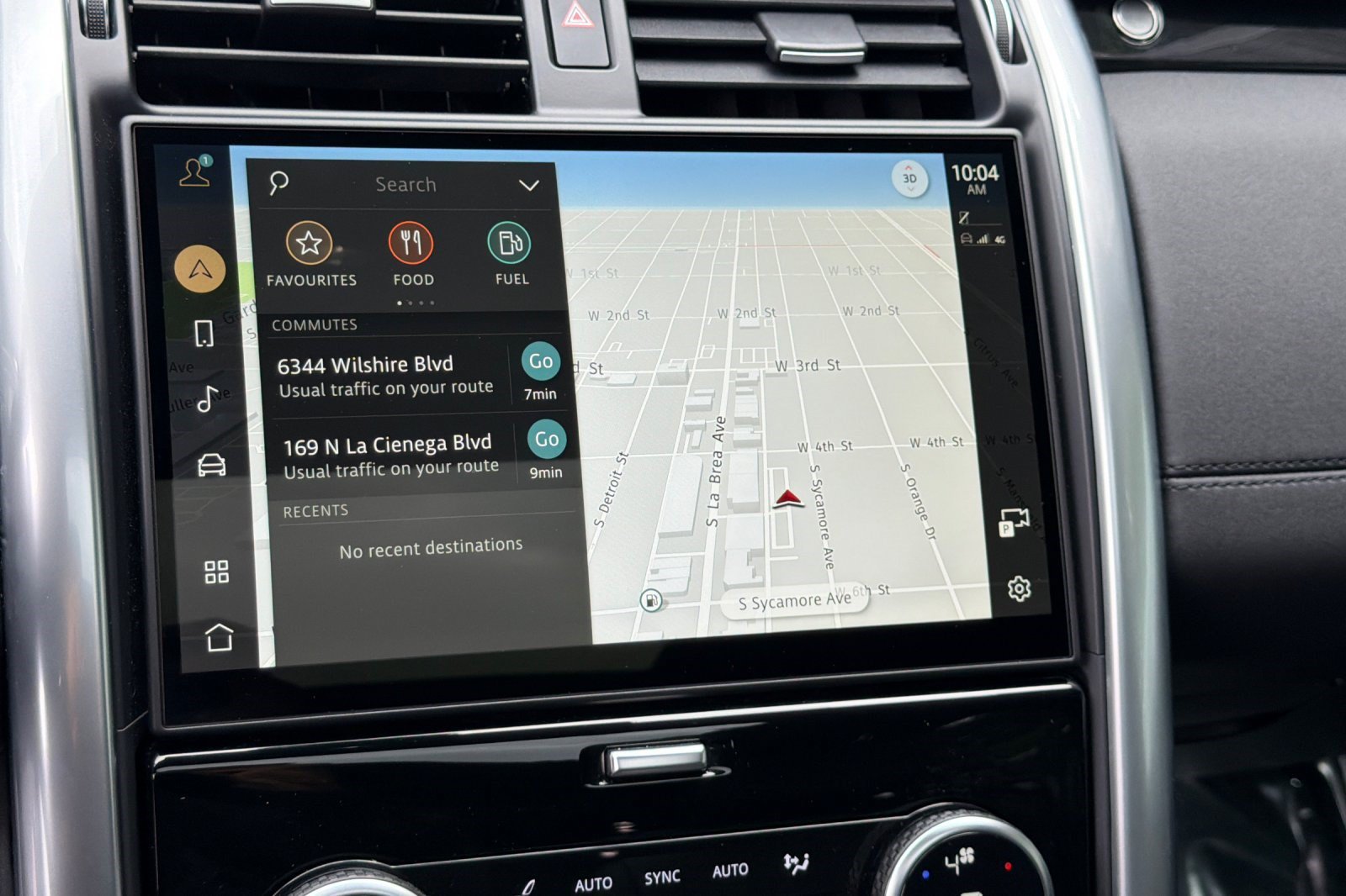 Certified 2025 Land Rover Discovery S AWD/4WD image 20