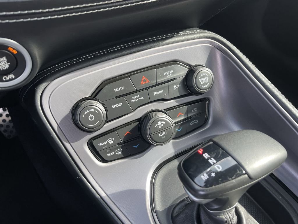 Used 2023 Dodge Challenger R/T w/ Plus Package image 33