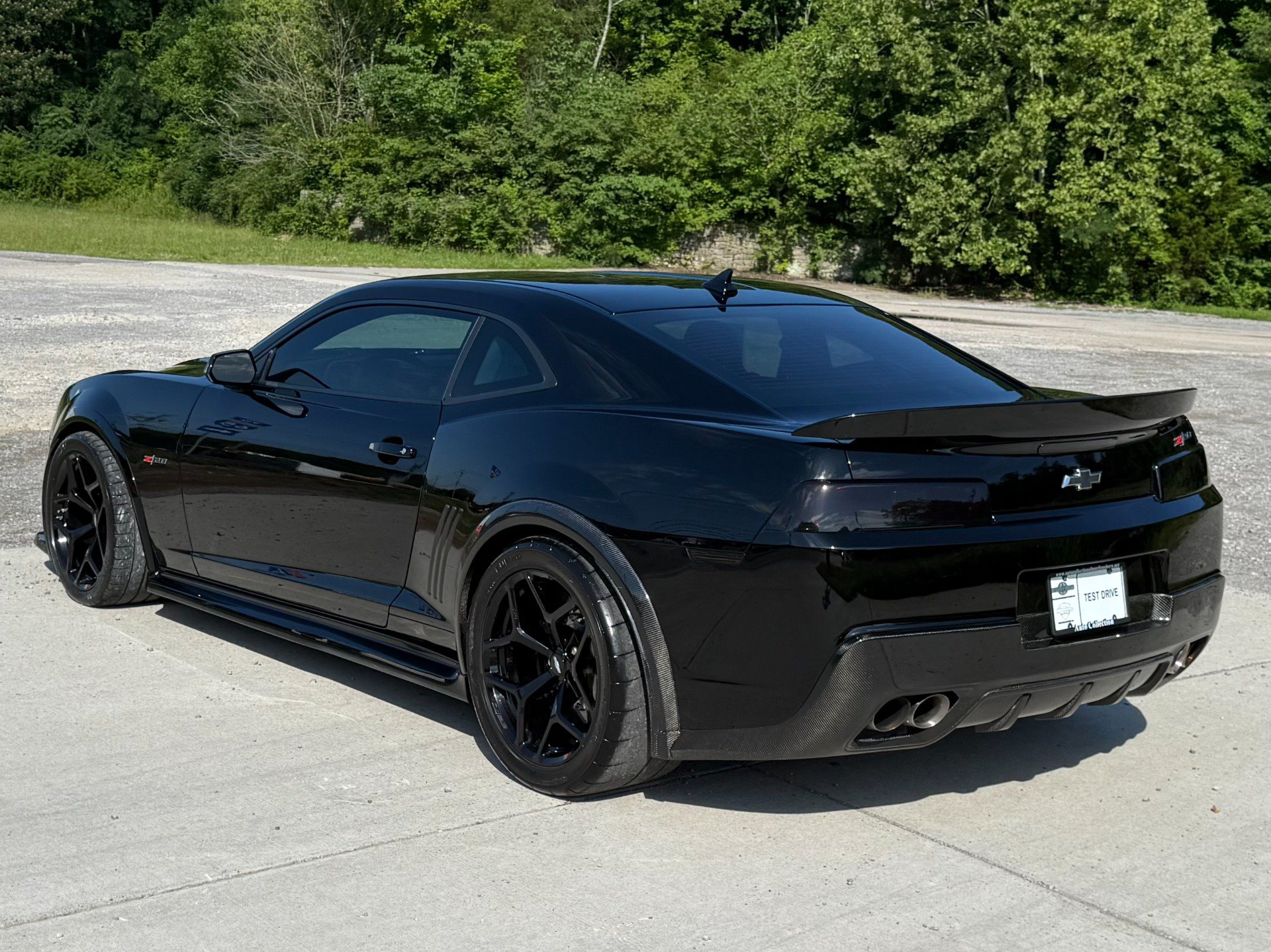 Used 2015 Chevrolet Camaro Z/28 RWD image 4