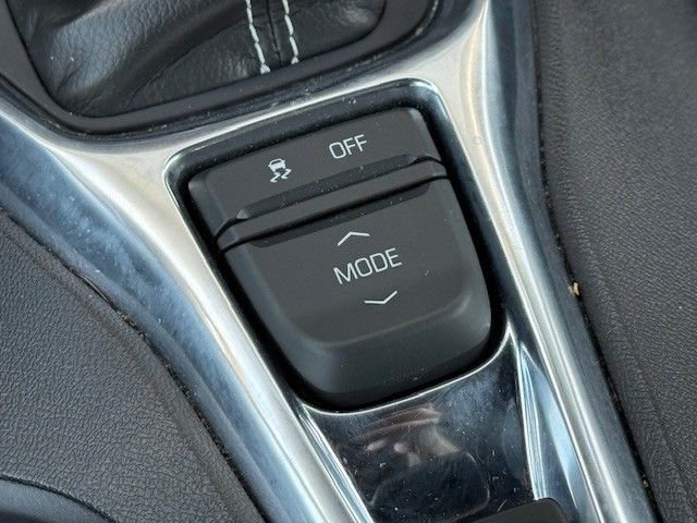 Used 2020 Chevrolet Camaro LT image 22