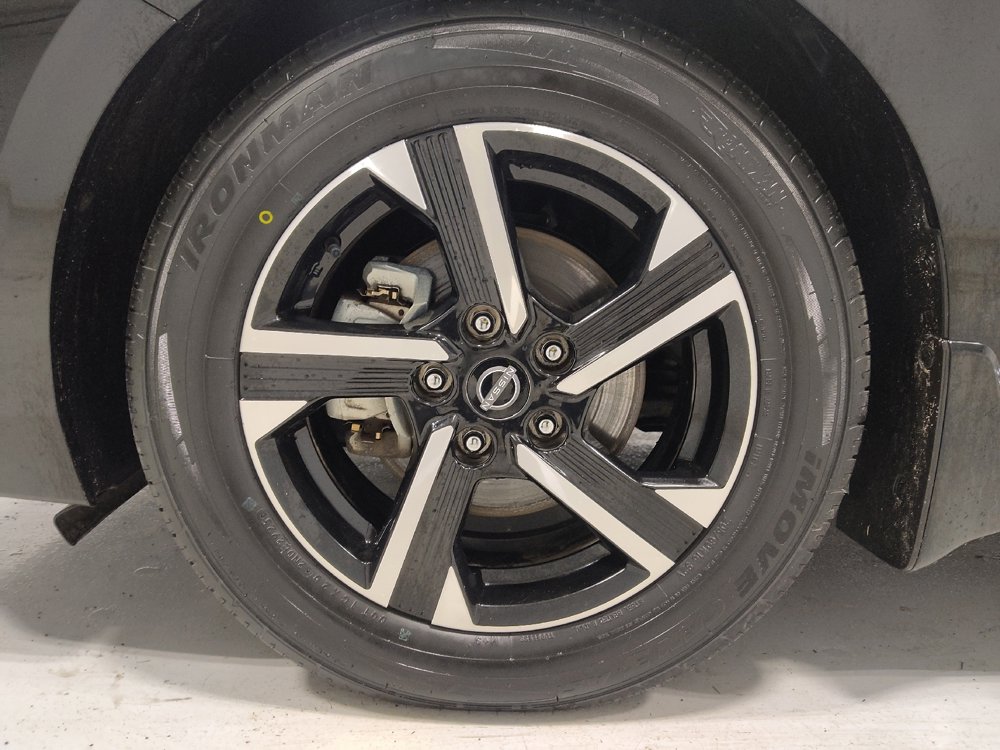 Used 2024 Nissan Sentra SV w/ All-Weather Package image 31