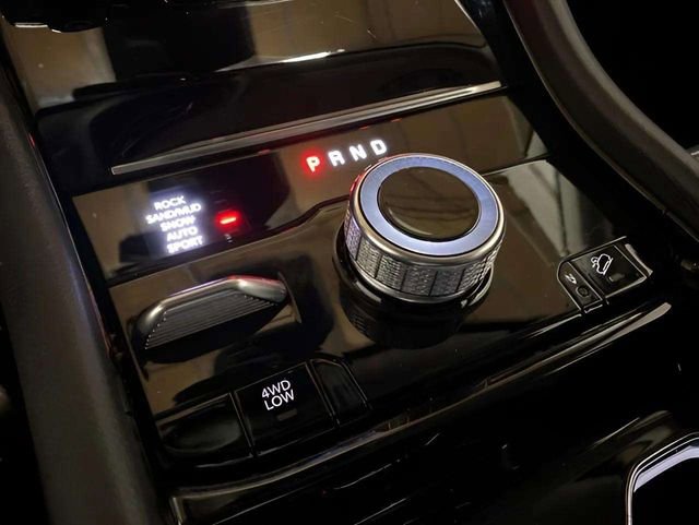 Used 2023 Jeep Grand Cherokee 4WD 4xe w/ Luxury Tech Group II image 92
