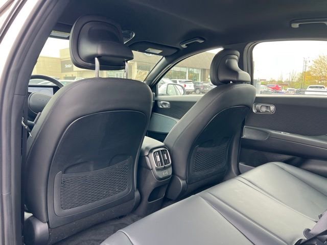 Used 2024 Hyundai Ioniq 6 SEL AWD/4WD image 11