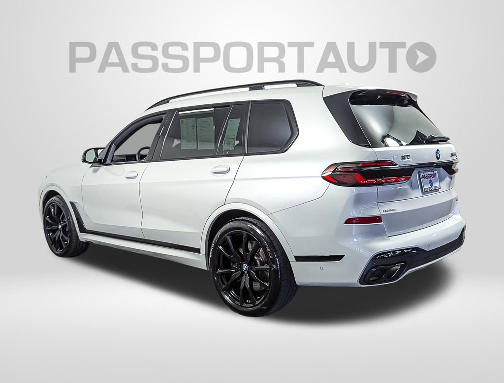 Certified 2025 BMW X7 M60i image 3