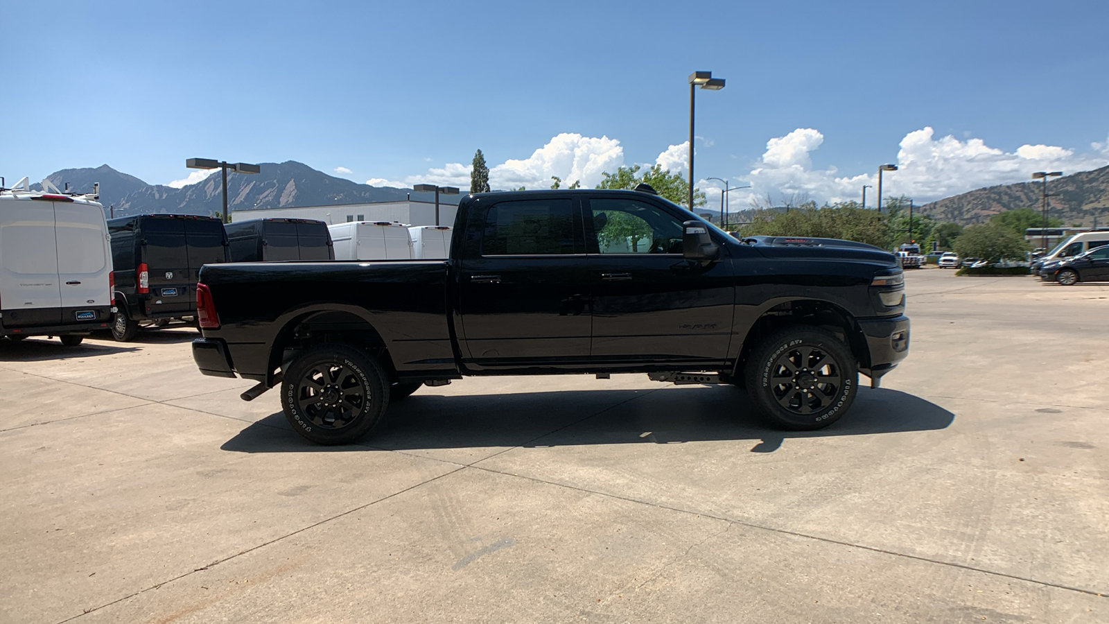 New 2026 RAM 2500 Laramie w/ Night Edition AWD/4WD image 6