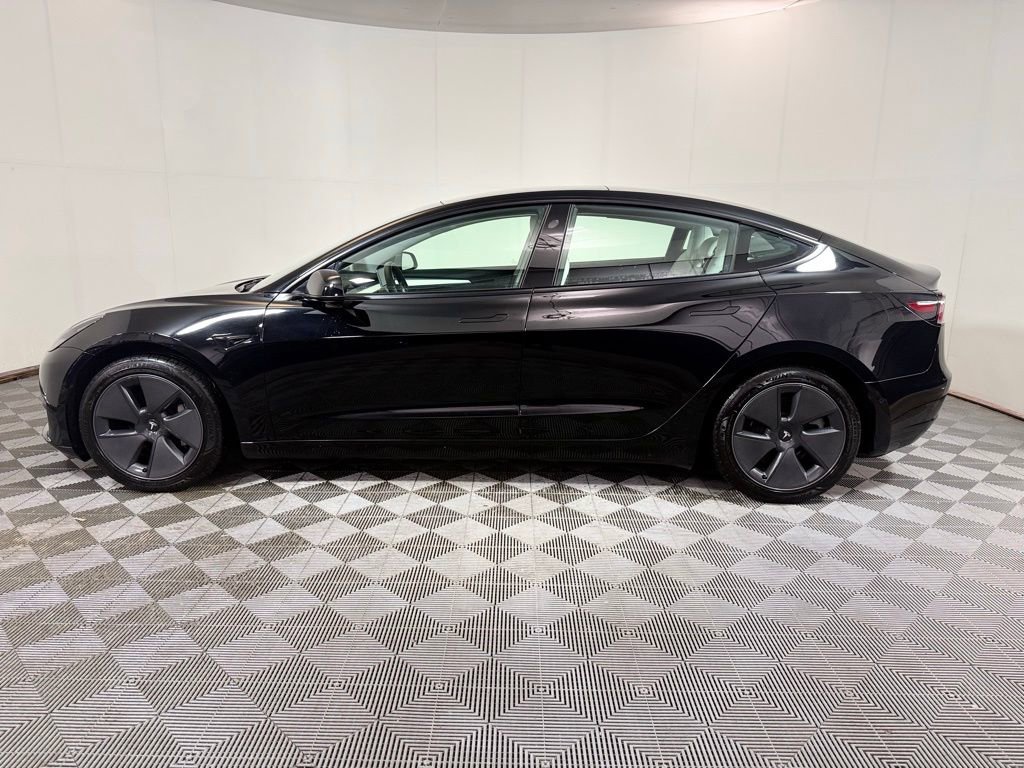 Used 2021 Tesla Model 3 Long Range image 3