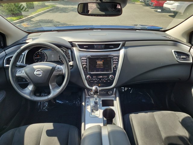 Used 2020 Nissan Murano SV FWD image 11