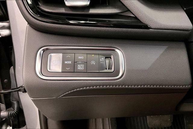 Used 2026 Buick Enclave Sport Touring w/ Power Package AWD/4WD image 40