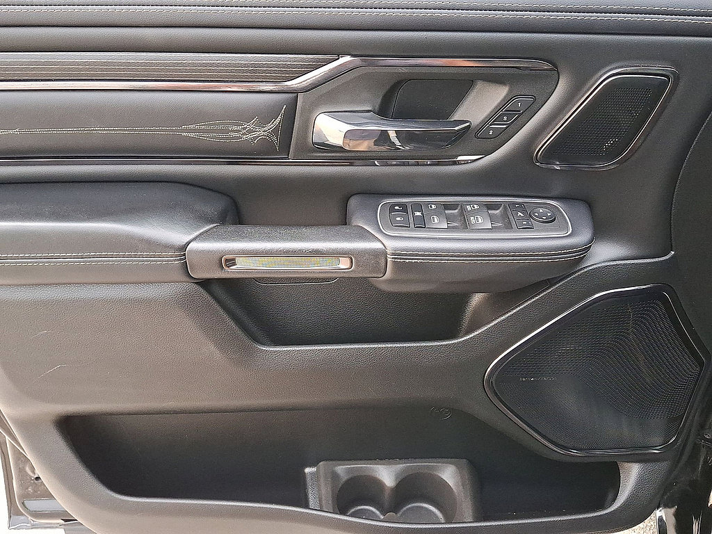 Used 2024 RAM 1500 Limited AWD/4WD image 16