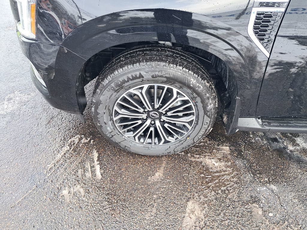 New 2026 Nissan Armada Platinum image 28