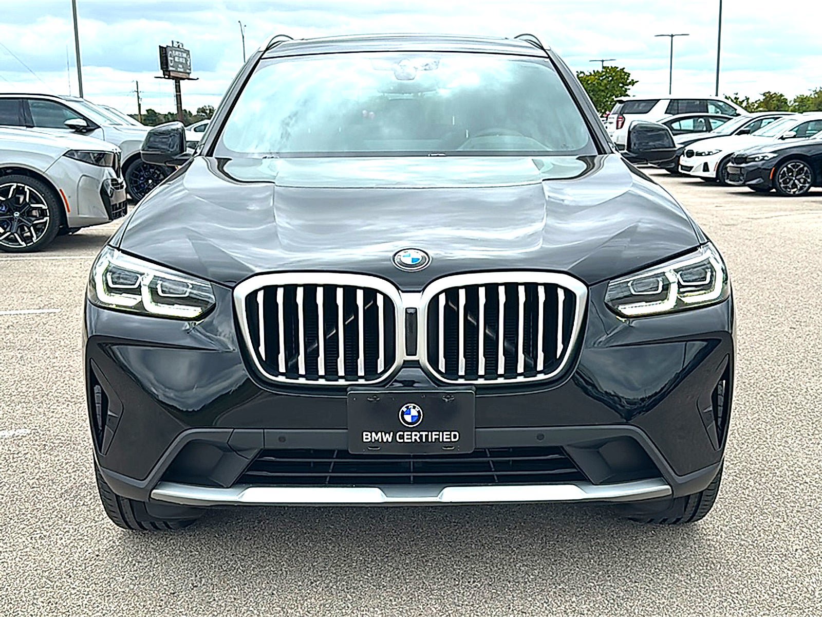 Used 2024 BMW X3 sDrive30i w/ Premium Package RWD image 11