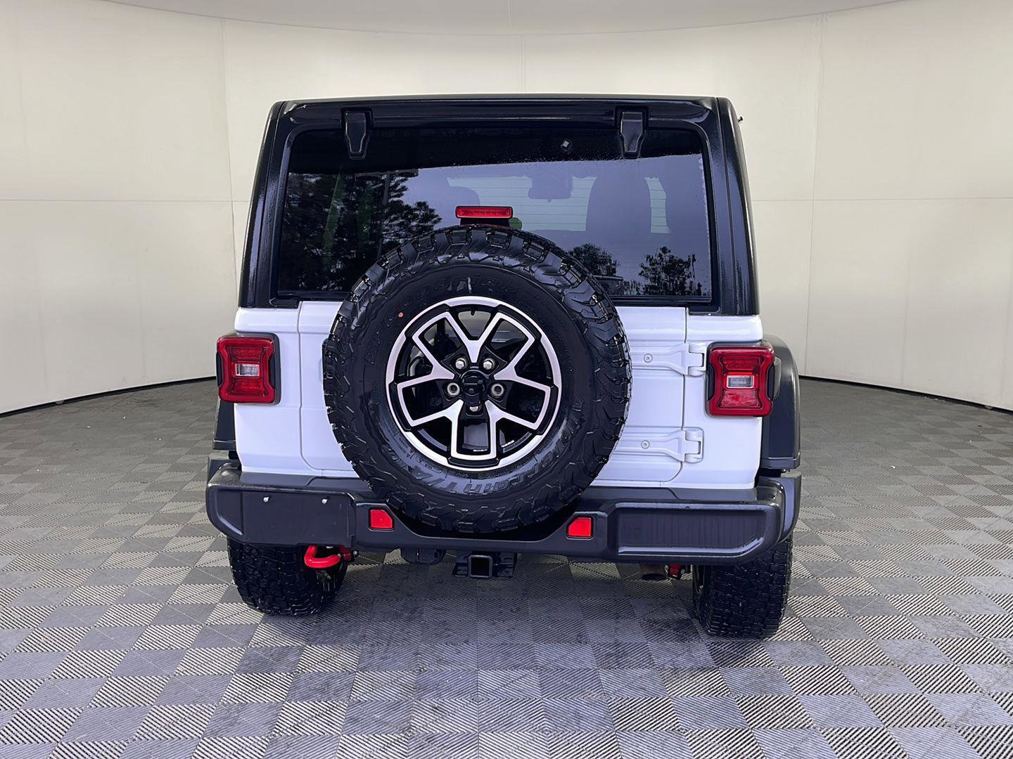 Used 2024 Jeep Wrangler Unlimited Rubicon image 8