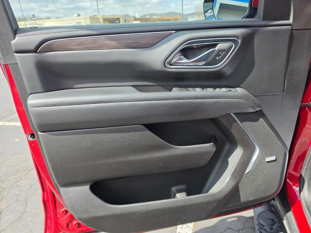 Used 2023 Chevrolet Tahoe Z71 w/ Luxury Package image 35