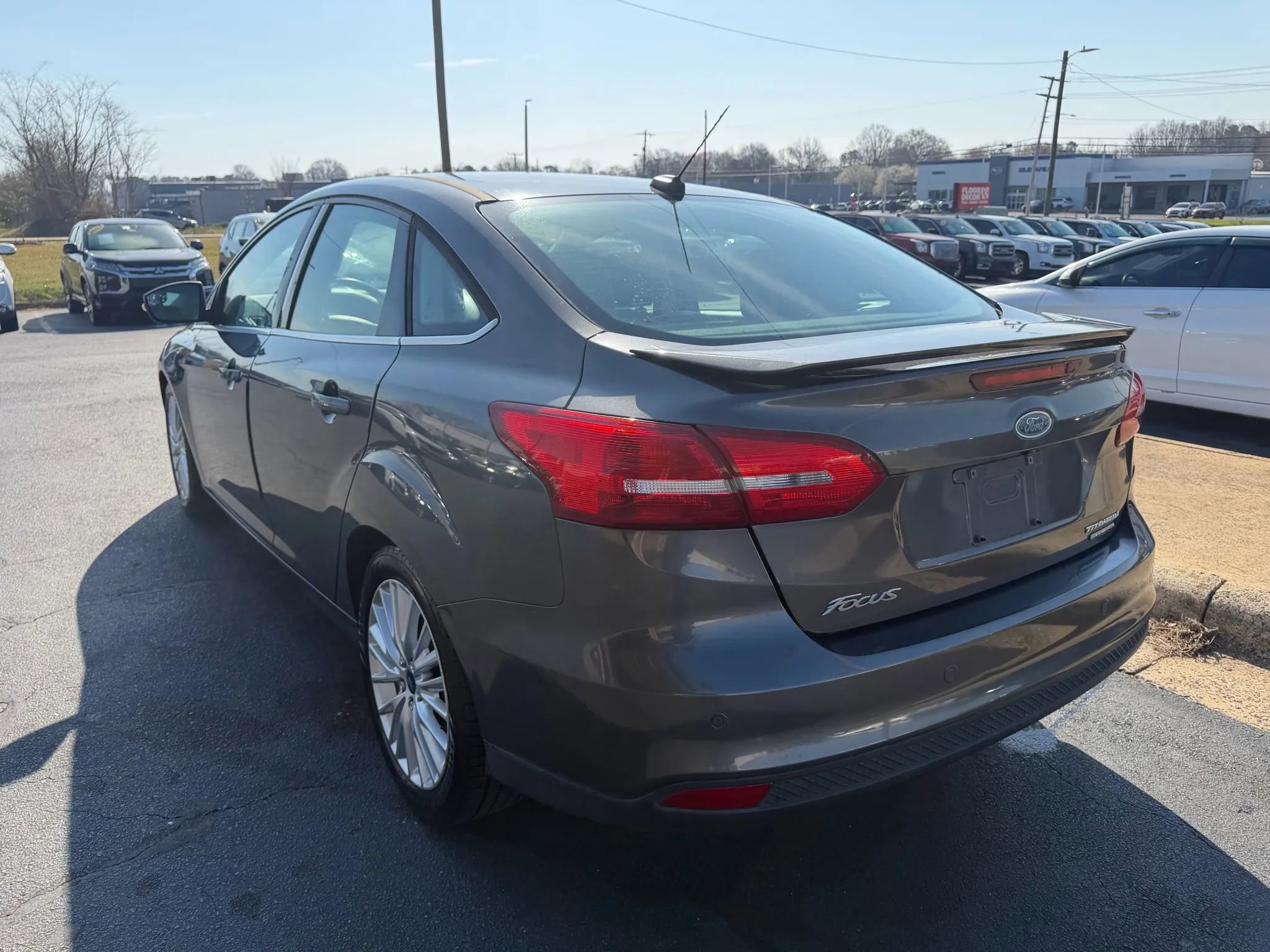 Used 2015 Ford Focus Titanium image 5