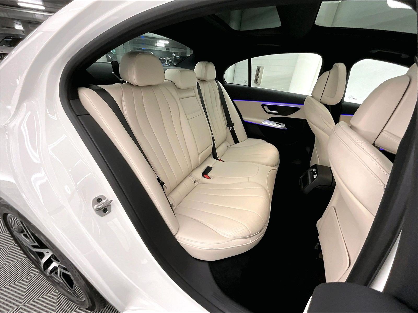 Used 2026 Mercedes-Benz E 350 Sedan image 17