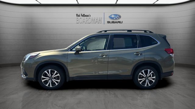 Used 2023 Subaru Forester Limited AWD/4WD image 9