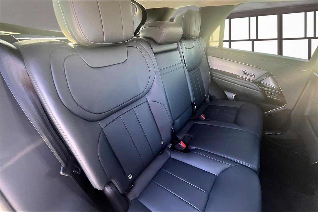 Used 2024 Land Rover Range Rover Sport SE image 28